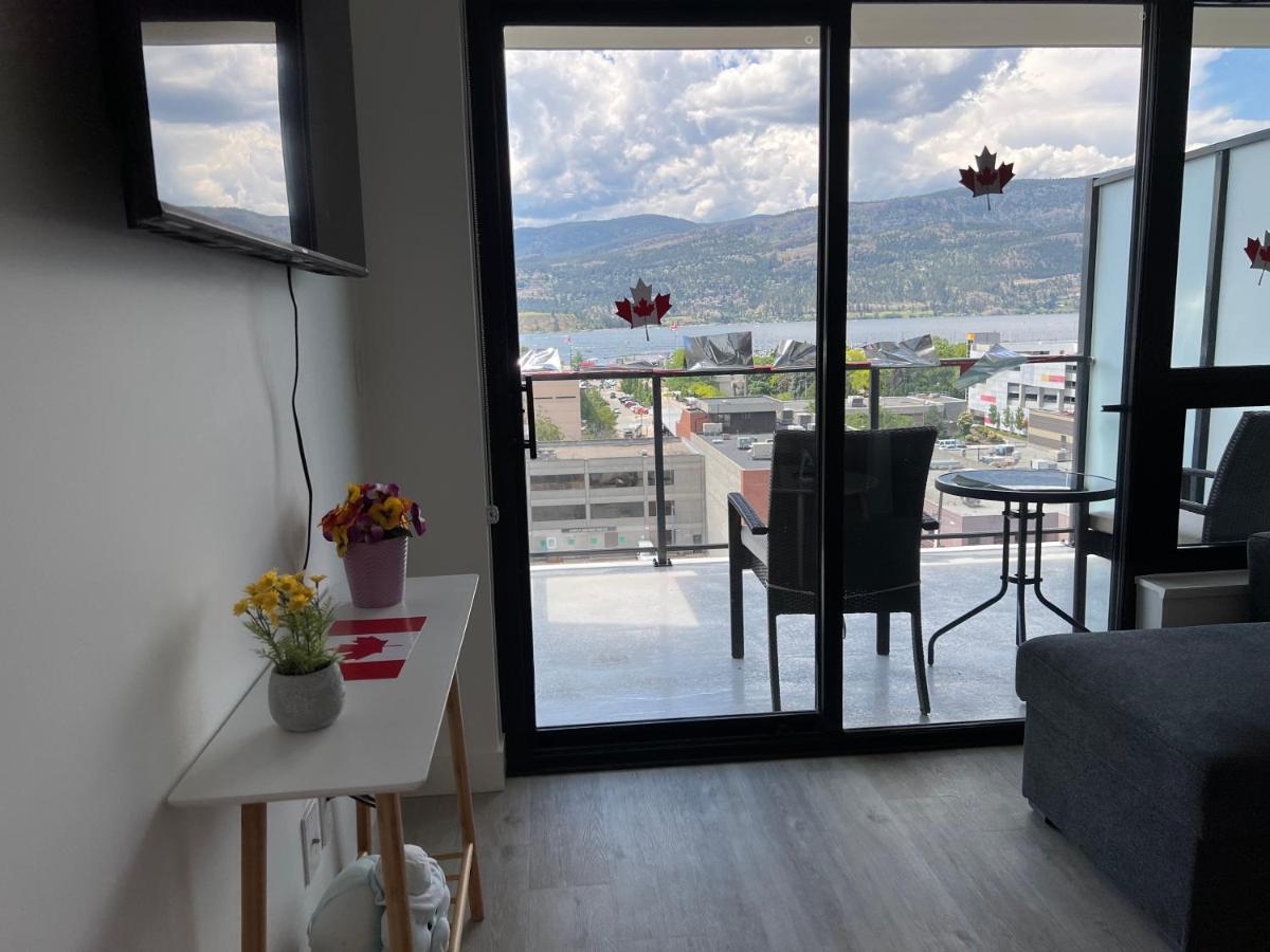 Amazing Brand New Lakeview Condo Downtown Kelowna Eksteriør bilde